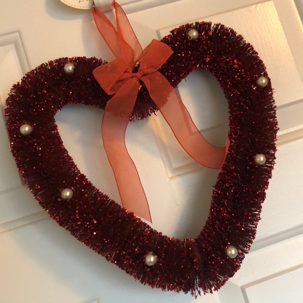 Heart Wreath - Sadi Green. Hand Crafted New Great Gift